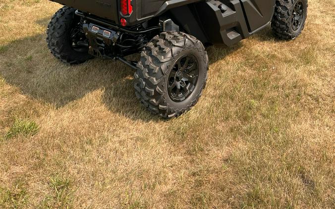 2026 Can-Am Defender DPS CAB