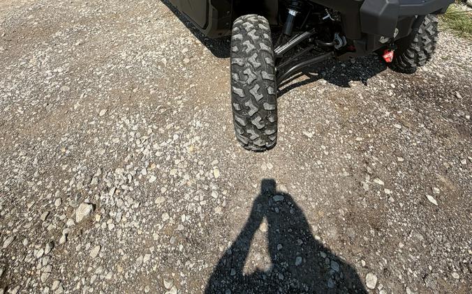 2026 Can-Am Defender MAX XT CAB HD11