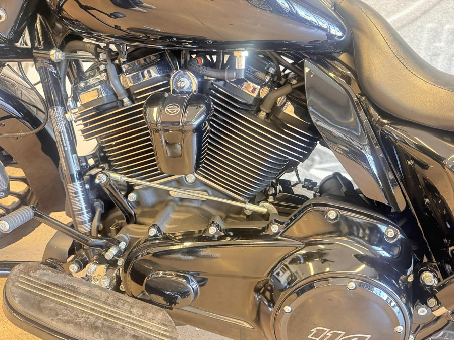 2019 Road King Special FLHRXS