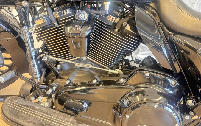 2019 Road King Special FLHRXS