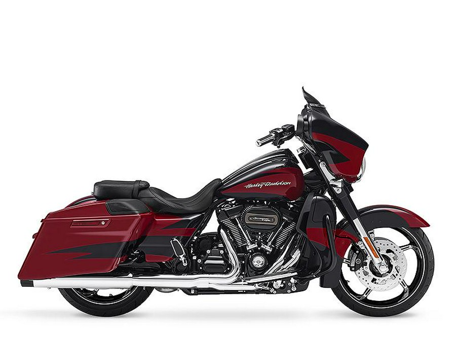 2017 Harley-Davidson® FLHXSE - CVO™ Street Glide®