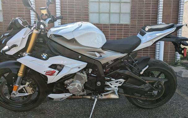 2015 BMW S 1000 R