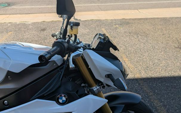 2015 BMW S 1000 R