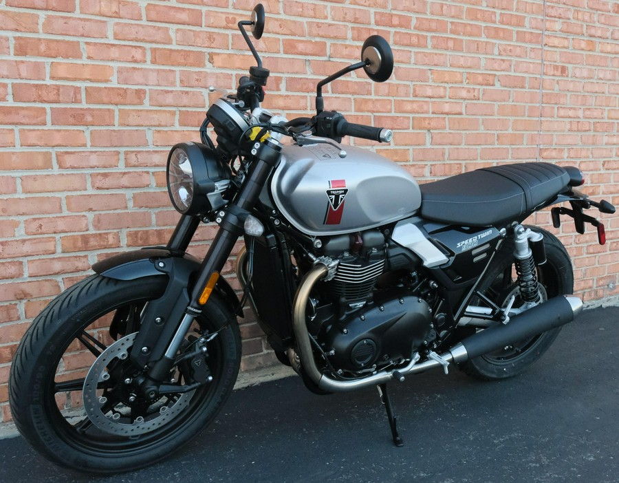2025 Triumph Speed Twin 900