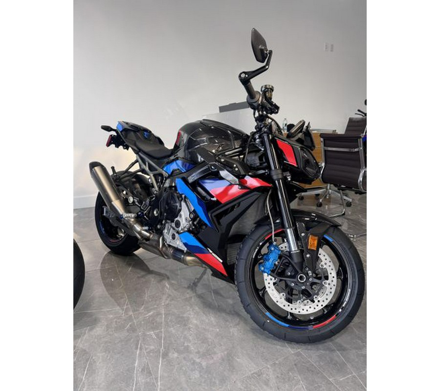 New 2026 BMW M1000R