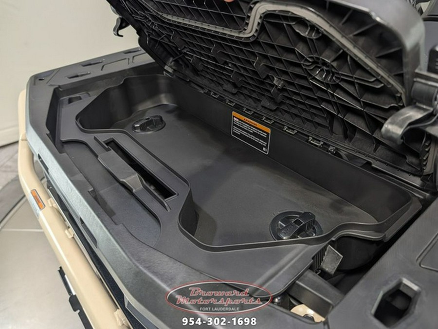 2026 Can-Am Outlander MAX Backcountry