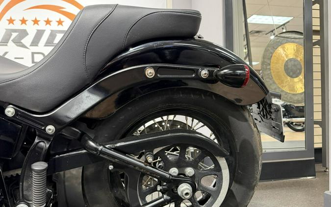 2012 Harley-Davidson® FXS103