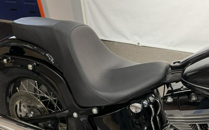2012 Harley-Davidson® FXS103