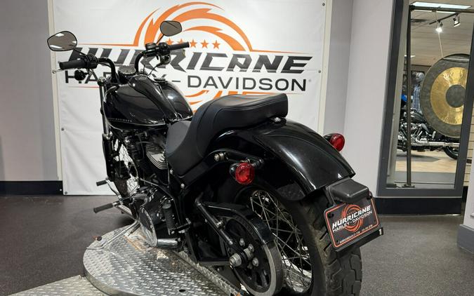 2012 Harley-Davidson® FXS103