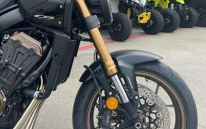 2026 Honda CB650R E-Clutch