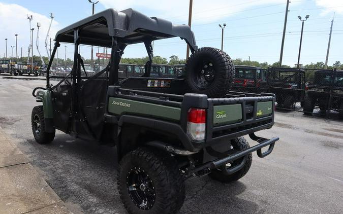 2023 John Deere 4-Passenger Gator™ XUV825M S4