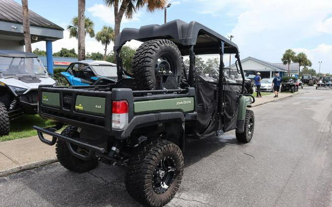 2023 John Deere 4-Passenger Gator™ XUV825M S4