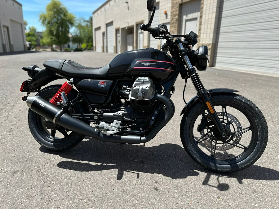 2024 Moto Guzzi V7 Special Edition