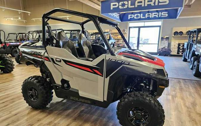 2025 Polaris GENERAL 1000 Sport