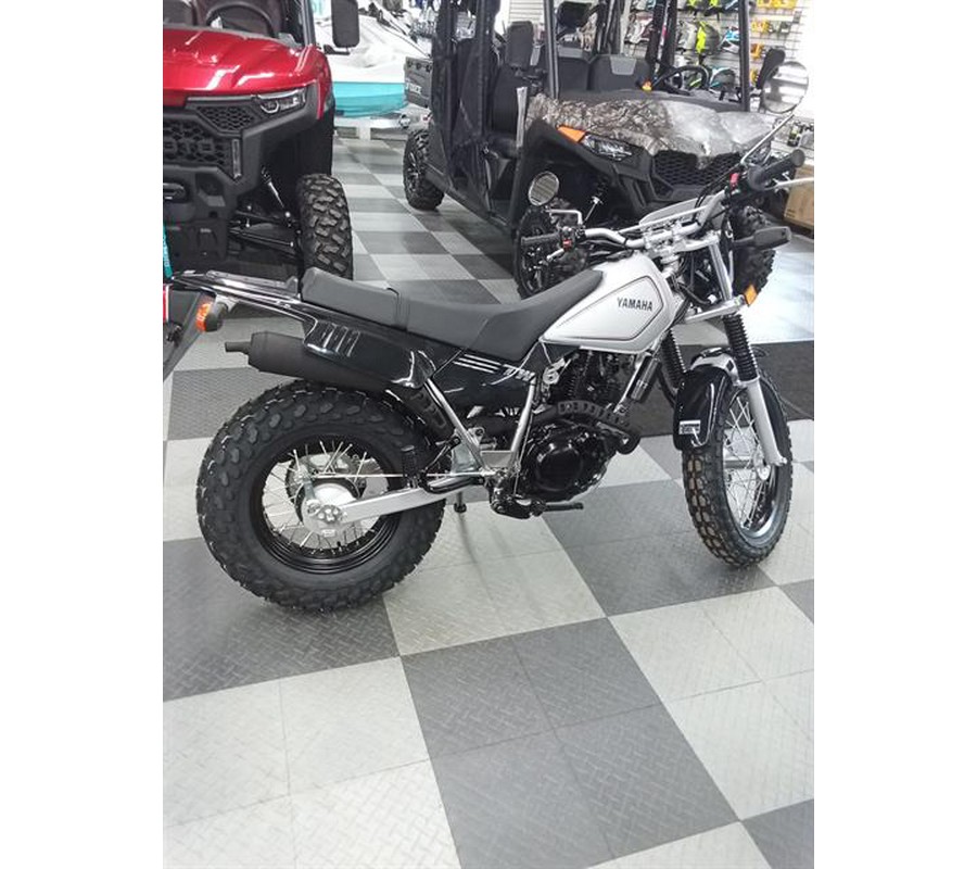 2025 Yamaha TW200