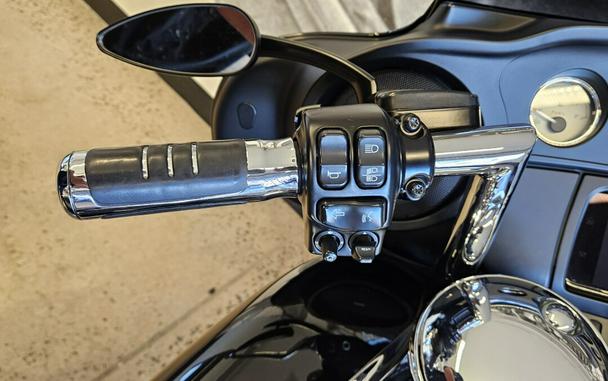 FLHX 2020 Street Glide