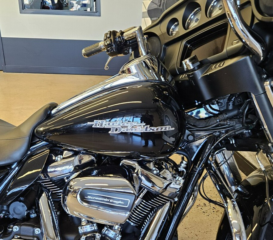 FLHX 2020 Street Glide