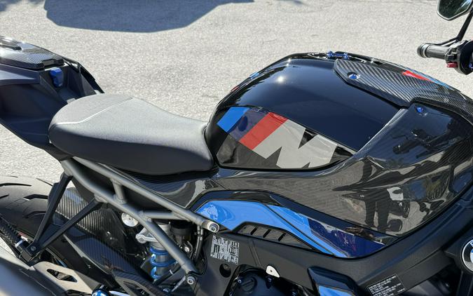 2025 BMW M 1000 R