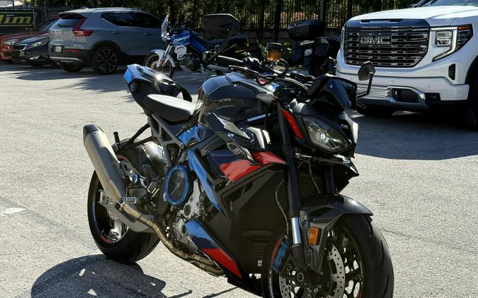 2025 BMW M 1000 R