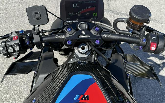 2025 BMW M 1000 R