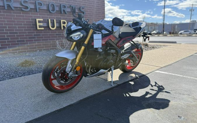 2026 Triumph Street Triple 765 RX SILVER