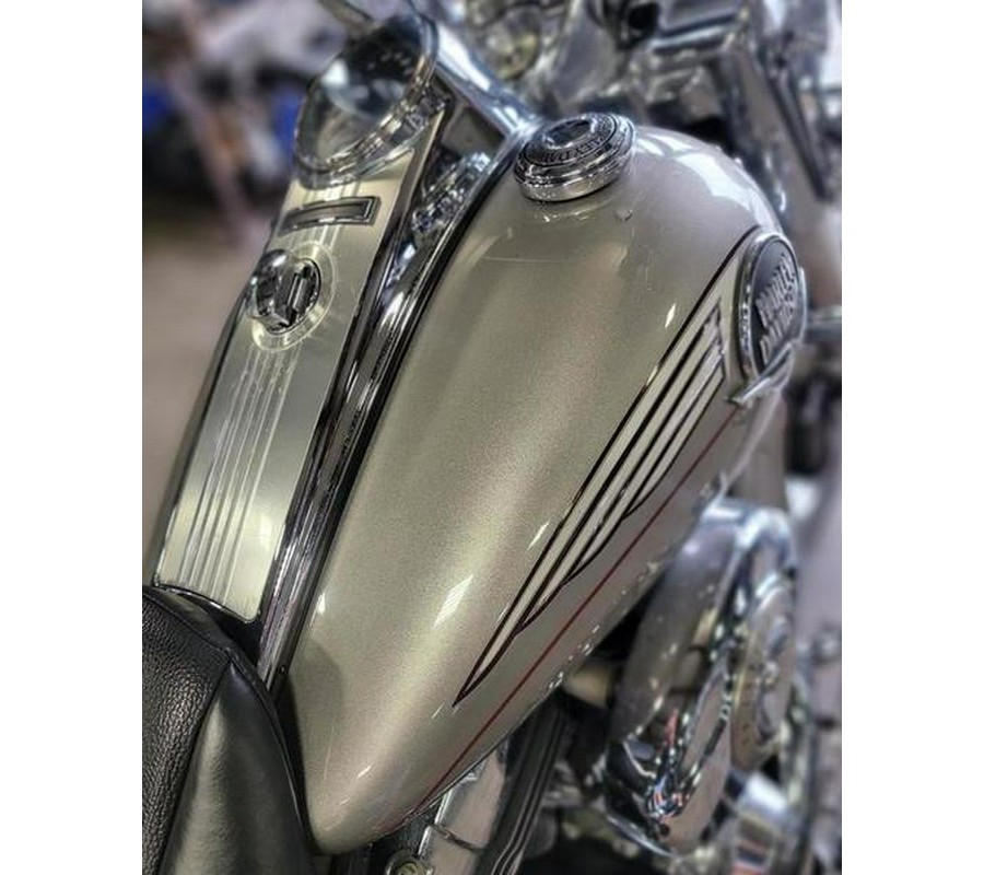 2009 Harley-Davidson® FLHRC - Road King® Classic