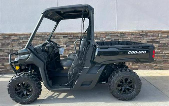 2024 Can-Am Defender XT HD9