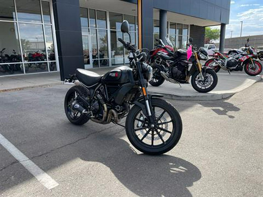 2020 Ducati Scrambler Icon Dark