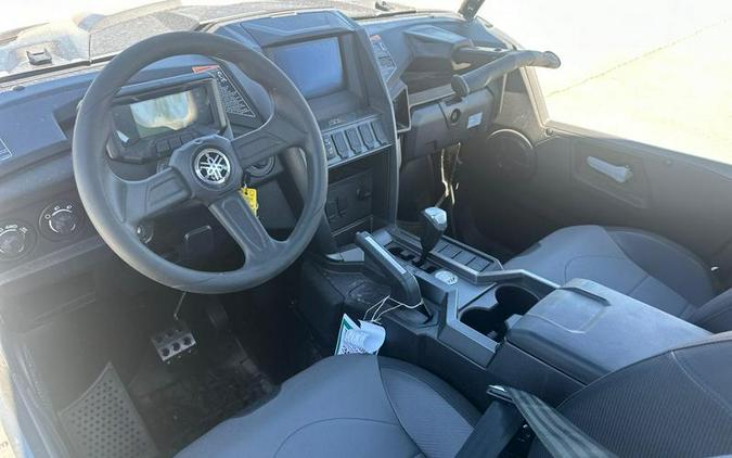 2025 Yamaha Wolverine RMAX2 1000 XT-R