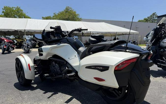 2022 Can-Am® SPYDER F3-T