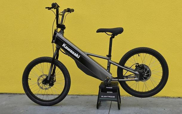 2025 Kawasaki ELEKTRODE 20FS