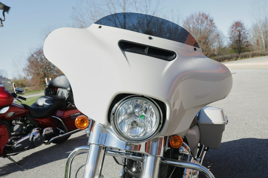 USED 2022 Harley-Davidson Street Glide Grand American Touring FOR SALE NEAR MEDINA, OHIO