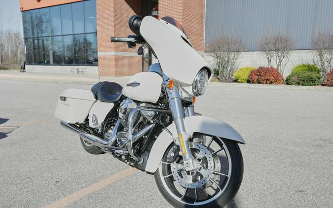 USED 2022 Harley-Davidson Street Glide Grand American Touring FOR SALE NEAR MEDINA, OHIO