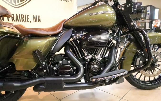 2018 Harley-Davidson HD FLHRXS Touring Road King Special