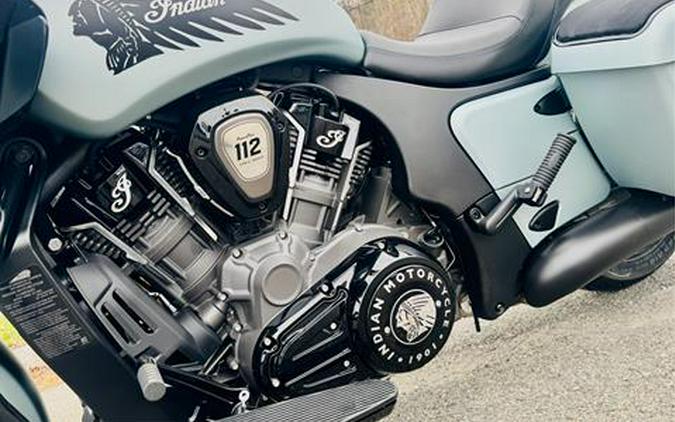 2025 Indian Motorcycle Challenger® Dark Horse® with PowerBand Audio Package
