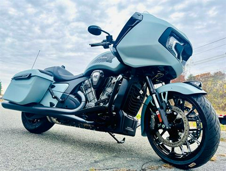2025 Indian Motorcycle Challenger® Dark Horse® with PowerBand Audio Package