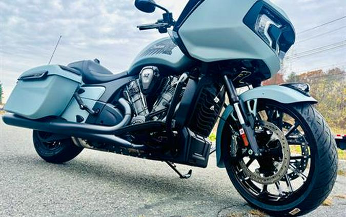 2025 Indian Motorcycle Challenger® Dark Horse® with PowerBand Audio Package