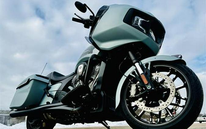 2025 Indian Motorcycle Challenger® Dark Horse® with PowerBand Audio Package