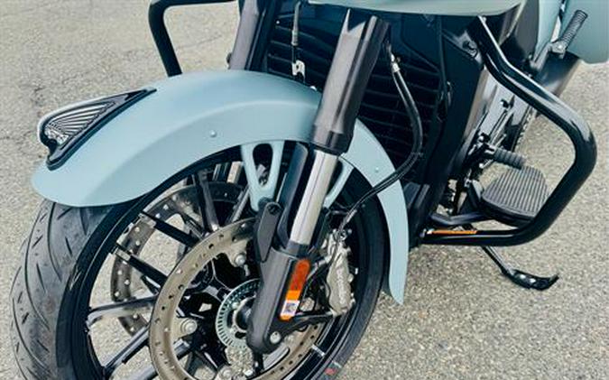 2025 Indian Motorcycle Challenger® Dark Horse® with PowerBand Audio Package