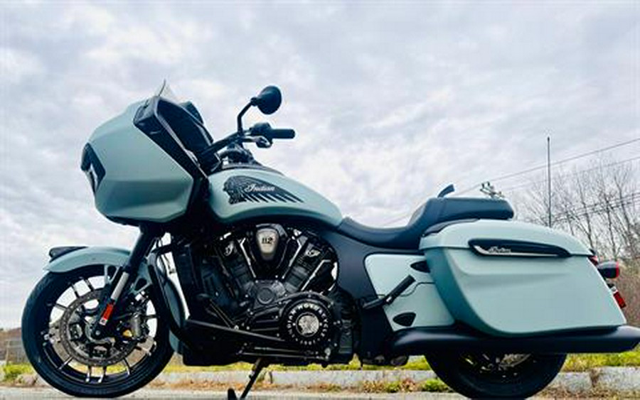 2025 Indian Motorcycle Challenger® Dark Horse® with PowerBand Audio Package