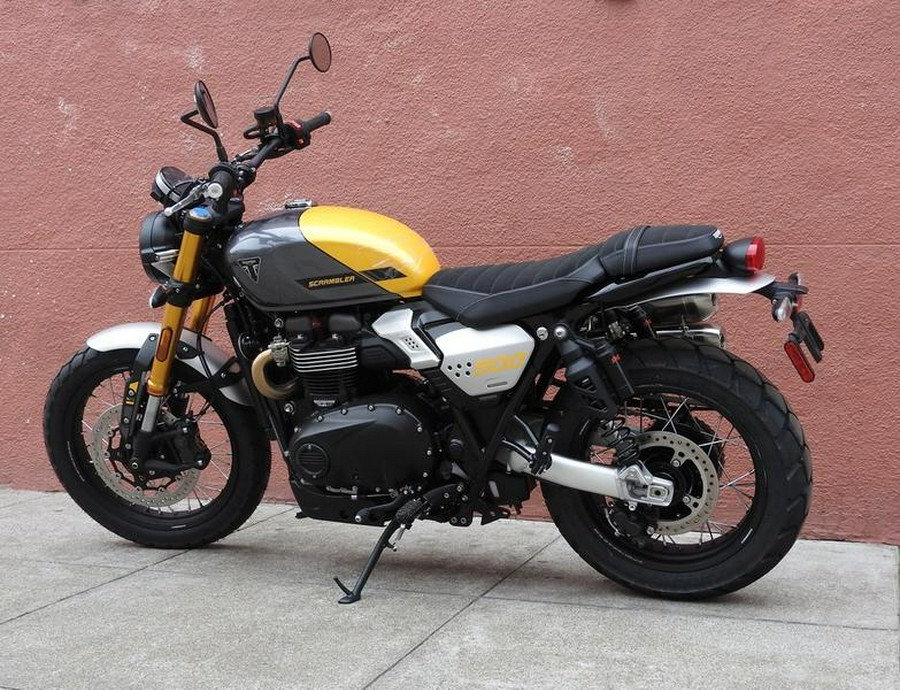 2026 Triumph Scrambler 900 Mineral grey