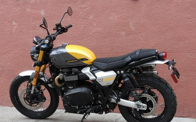 2026 Triumph Scrambler 900 Mineral grey