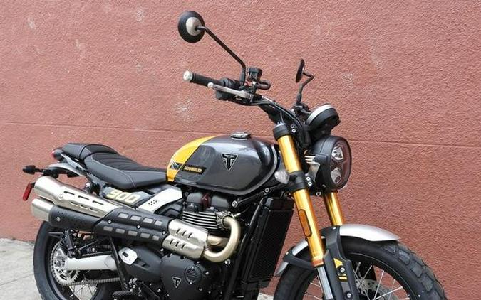 2026 Triumph Scrambler 900 Mineral grey