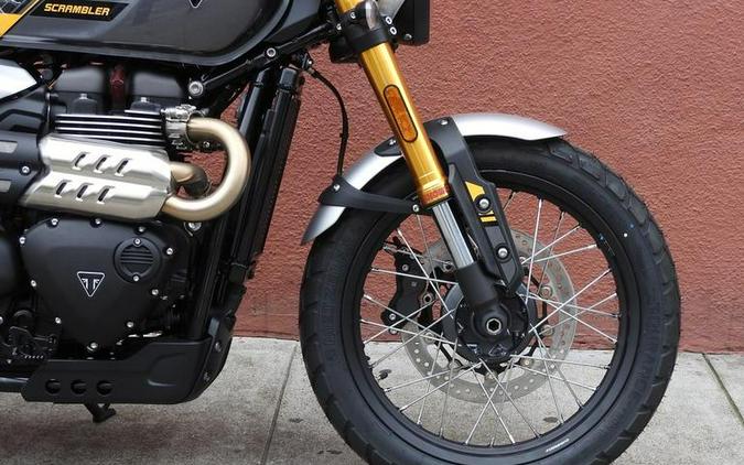 2026 Triumph Scrambler 900 Mineral grey