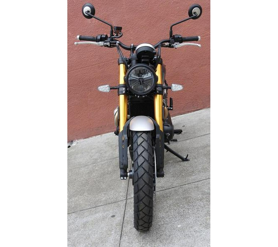 2026 Triumph Scrambler 900 Mineral grey