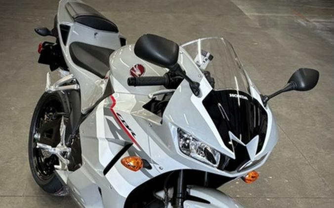 2026 Honda CBR600RR ABS