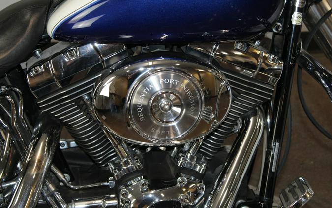 2006 Harley-Davidson® Softail® Deluxe G WHT/COBALT W/PINSTRIPE