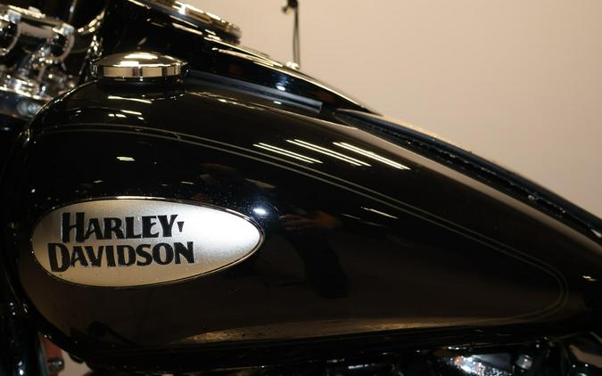 2021 Harley-Davidson Heritage Classic 114 FLHCS