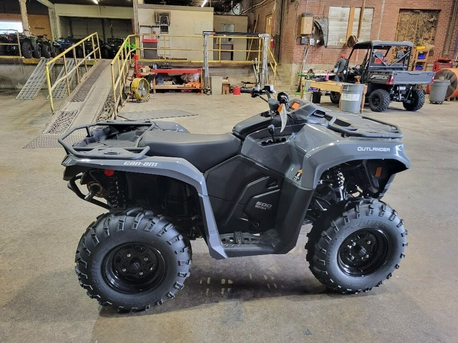 2023 Can-Am™ Outlander™ DPS 500