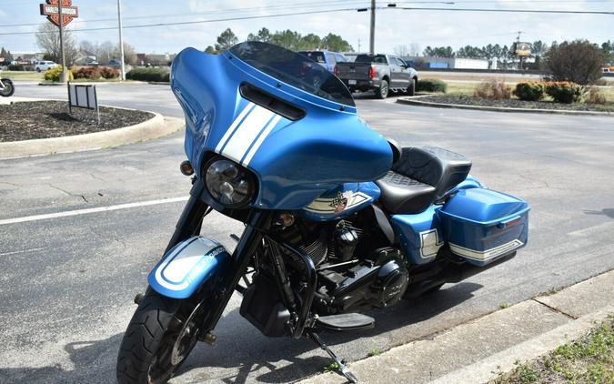 FLHXST 2023 Street Glide® ST